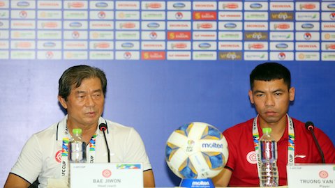 HLV Bae Ji-won: 'Mục tiêu của Viettel là giành 3 điểm trước Phnom Penh Crown'